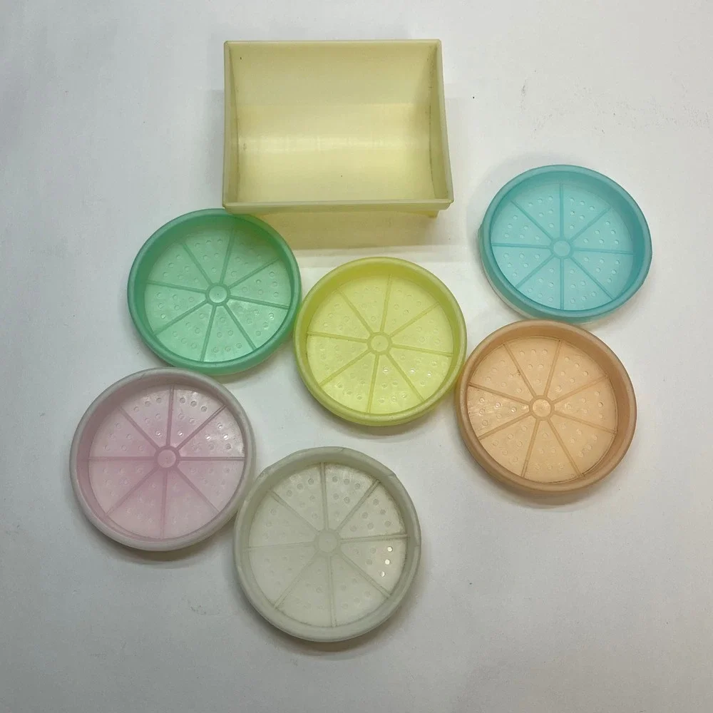 Vintage‎ Tupperware Wagon Wheel Coaster Set of 8 Pastel Colors with Caddy 567-13